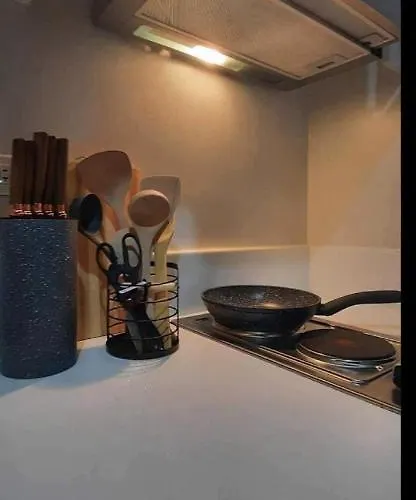 Air Luxury Makati Cbd With Balcony Apartment *