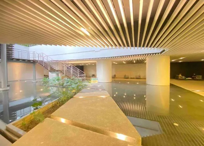 Air Luxury Makati Cbd With Balcony