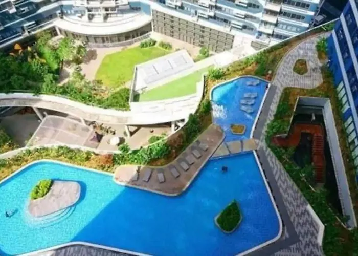 Apartment Air Luxury Makati Cbd With Balcony