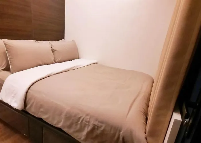 Apartment Air Luxury Makati Cbd With Balcony *