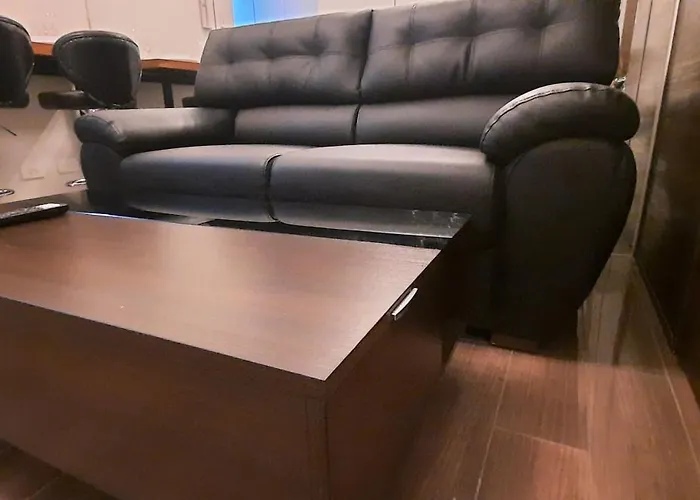 Air Luxury Makati Cbd With Balcony Apartment